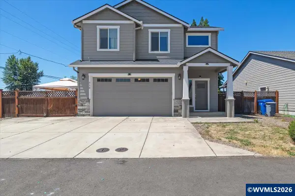 518  Red Cedar Ln NE, Salem, OR 97301