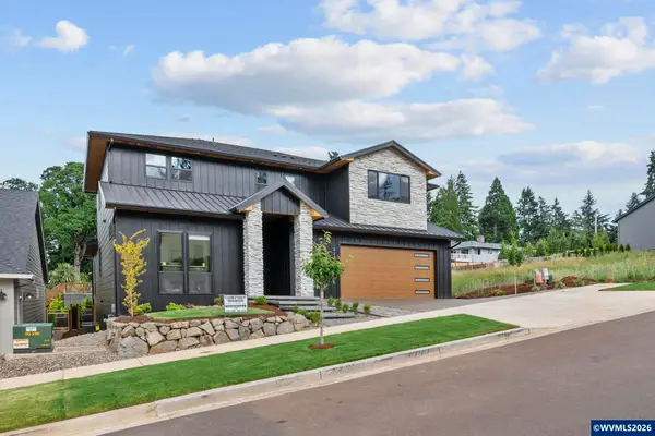 3376  Doughton St, Salem, OR 97302