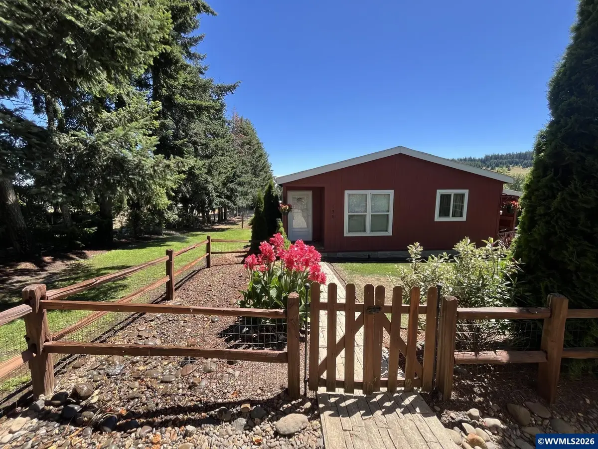1960 SE Uglow Av, Dallas, OR 97338 - #1