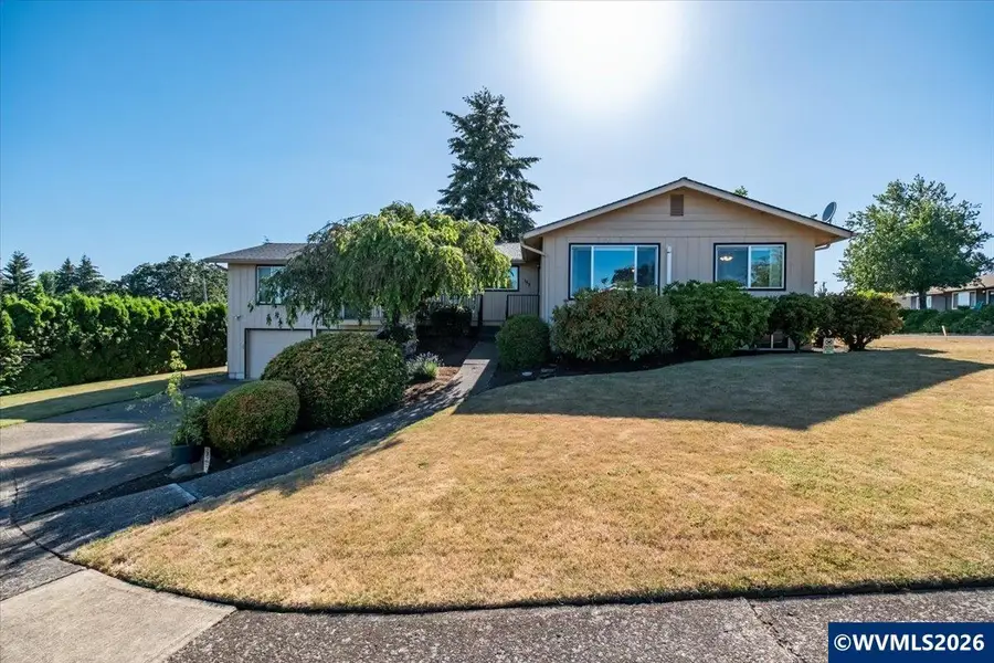 157 NE Fern Ct, Dallas, OR 97338 - #2