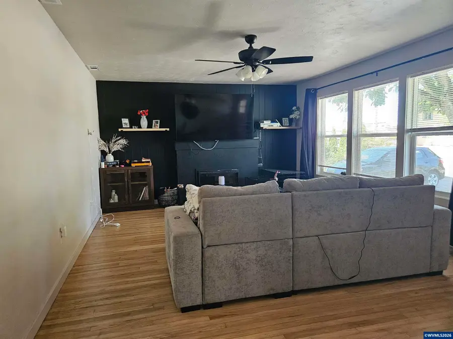 4130  Center St NE, Salem, OR 97301 - #3