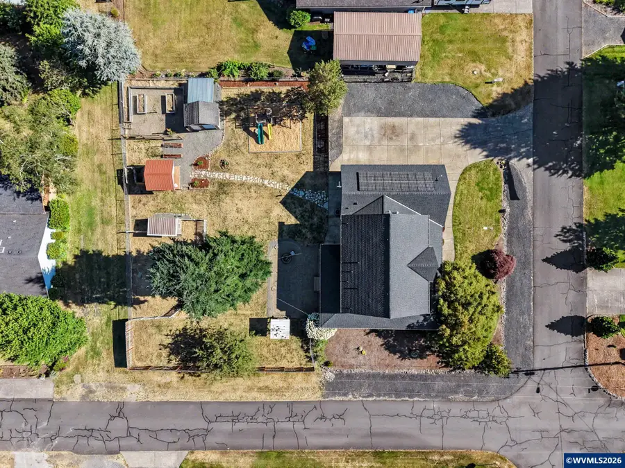 764  3rd St, Lyons, OR 97358 - #2
