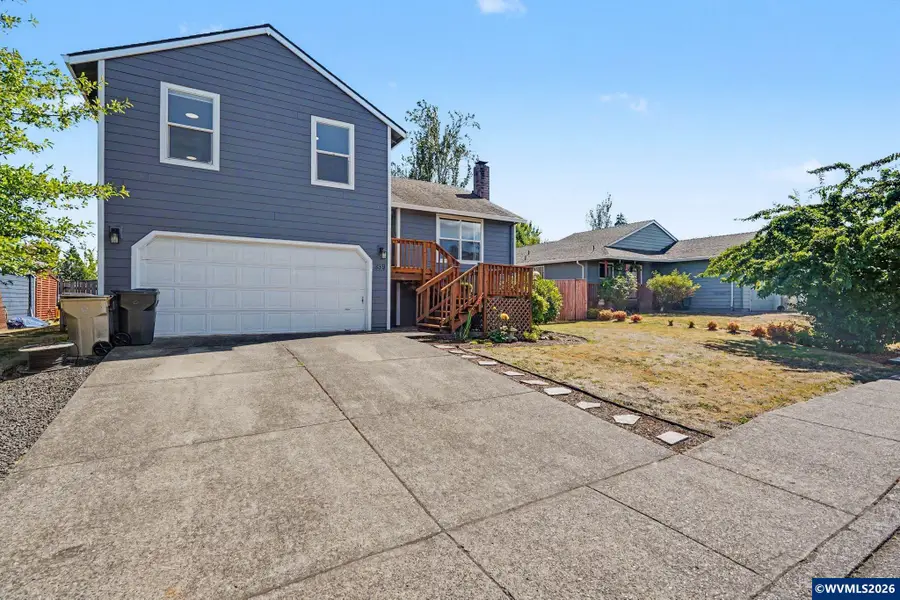 339 NW Denton St, Dallas, OR 97338 - #3