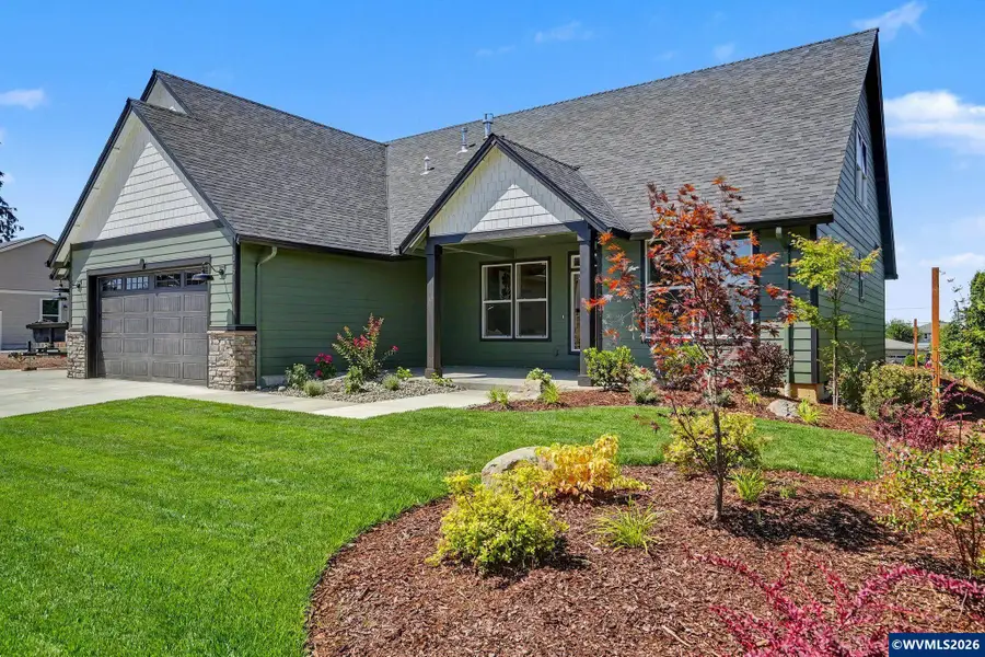 319 NE Clay St, Sublimity, OR 97385 - #2