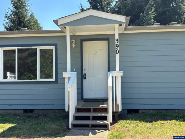 390  Montgomery St, Falls City, OR 97344
