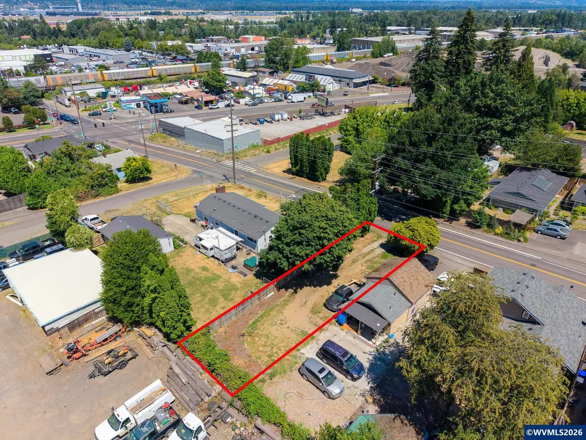 5947 NE 60th Av, Portland, OR 97218 - #1