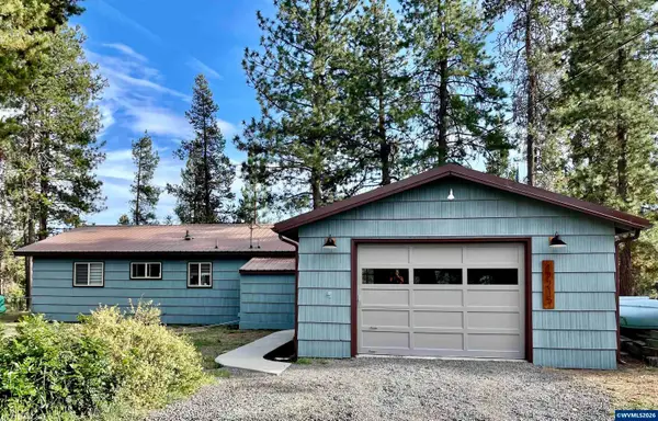 17215  Guss Ln, Bend, OR 97707