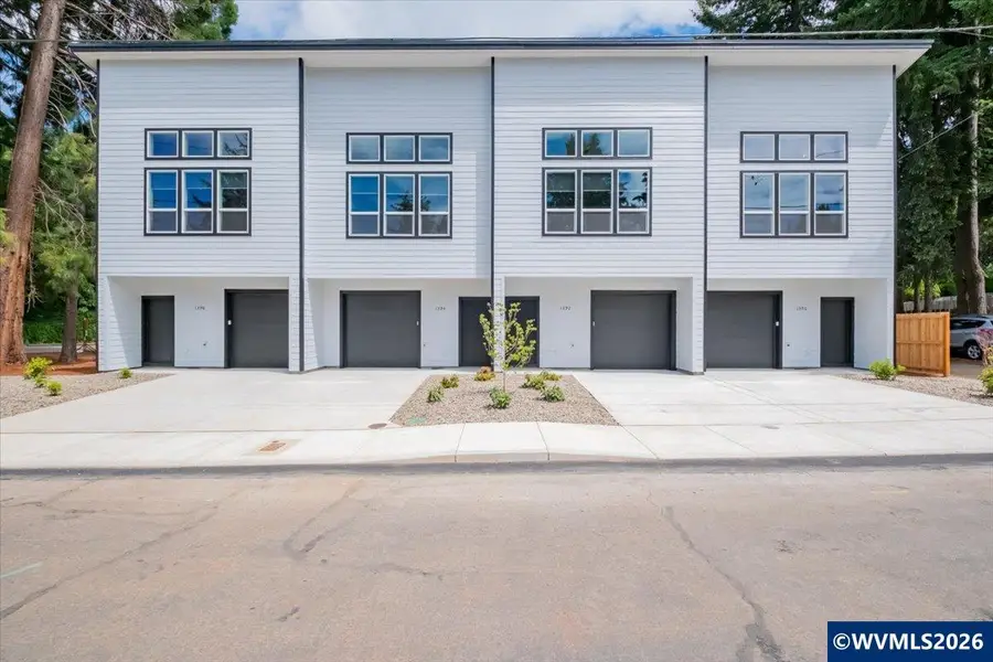 1390  Overlook (-1396) Av NW, Salem, OR 97304 - #3