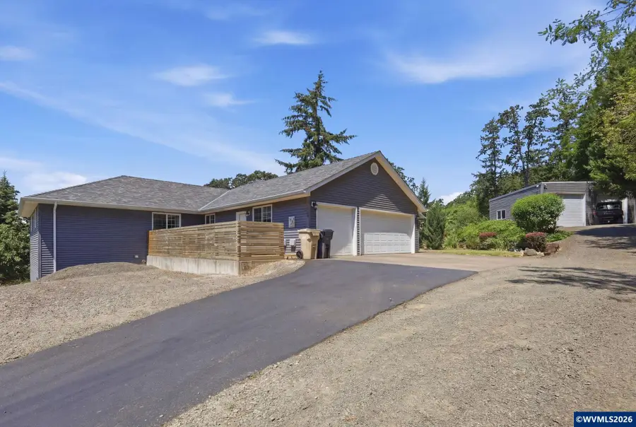 33833  Sunnyview Dr NE, Albany, OR 97322 - #3