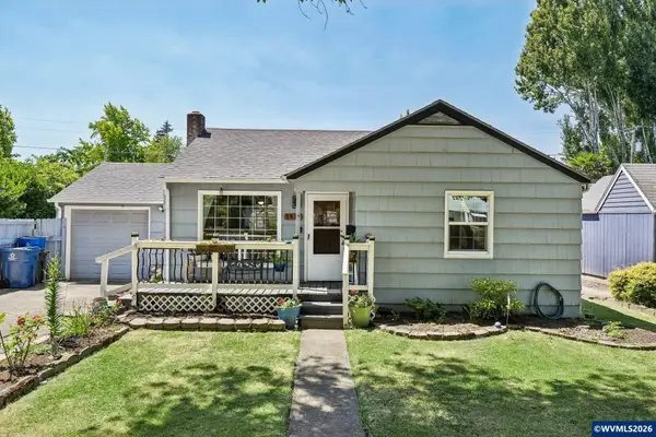 1915  23rd St NE, Salem, OR 97301