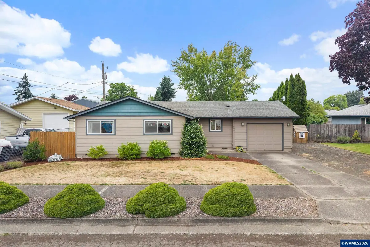 295  Wassom St, Lebanon, OR 97355 - #1