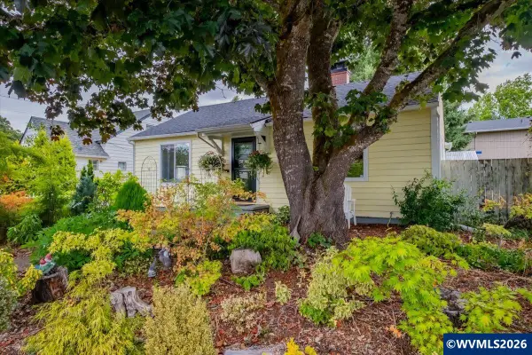 622 SW Hayter St, Dallas, OR 97338
