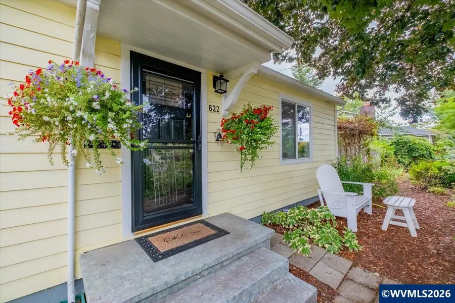 622 SW Hayter St, Dallas, OR 97338 - #2
