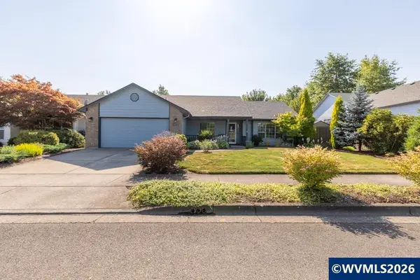 2255  Woodhill St NW, Salem, OR 97304