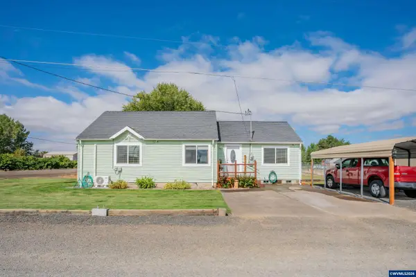 33554  Penny Ln, Lebanon, OR 97355
