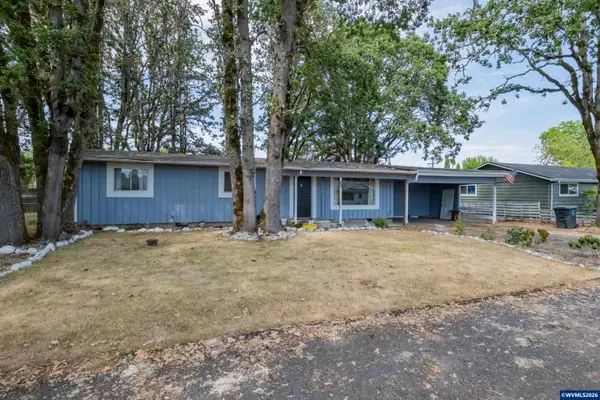183 W Cedar Dr, Lebanon, OR 97355