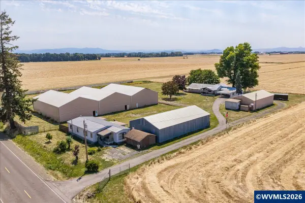 34976  Kamph Rd, Albany, OR 97322