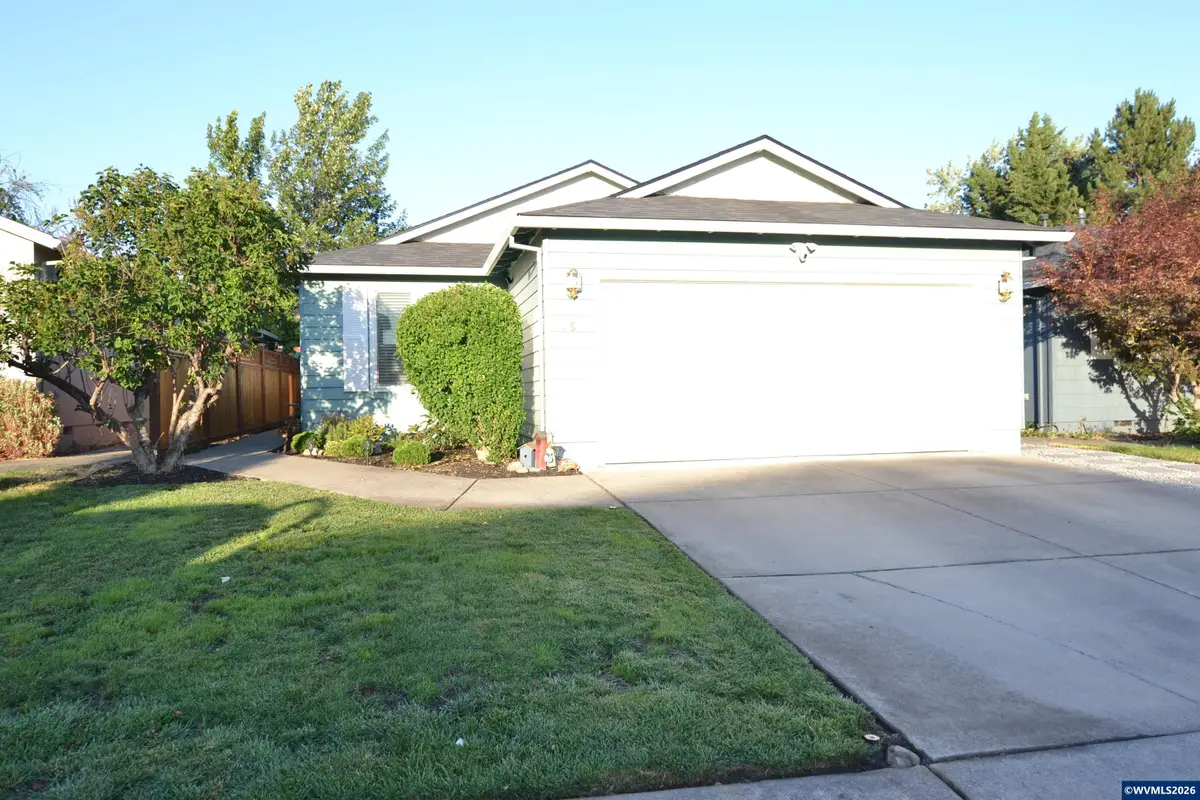450  St Clair Wy, Eagle Point, OR 97524 - #1