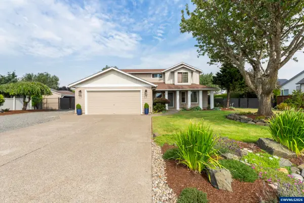 270 NE Berry St, Sublimity, OR 97385