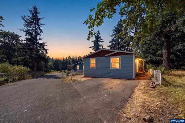15645 S Tall Timber Ln, Molalla, OR 97038