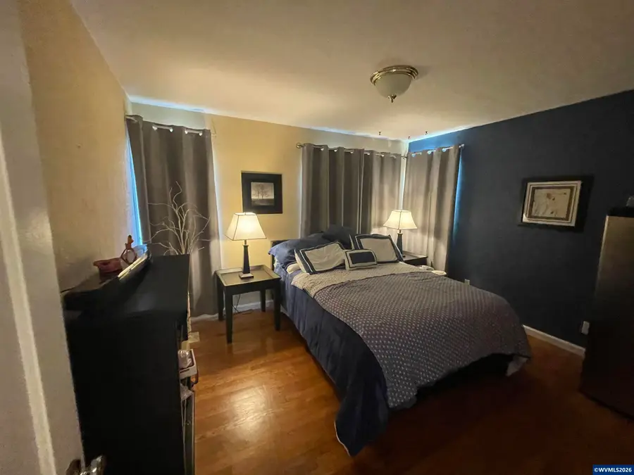1019 SW 15th Av, Albany, OR 97321 - #3