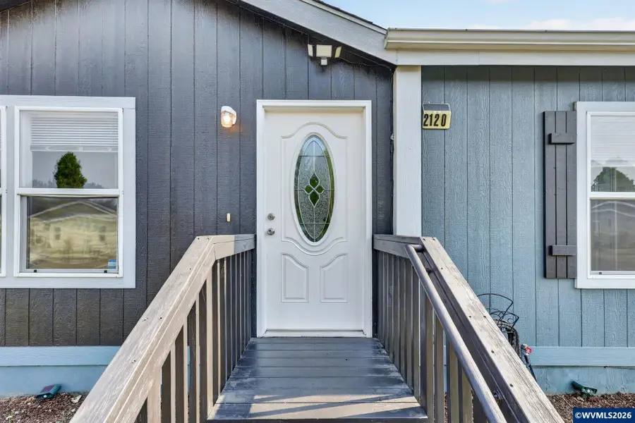 2120 SW 29th St, Troutdale, OR 97060 - #3