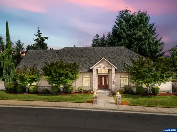 2261  Chapman Hill Dr NW, Salem, OR 97304