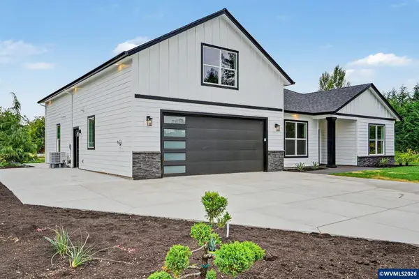 38802 NW Garden Dr, Scio, OR 97374