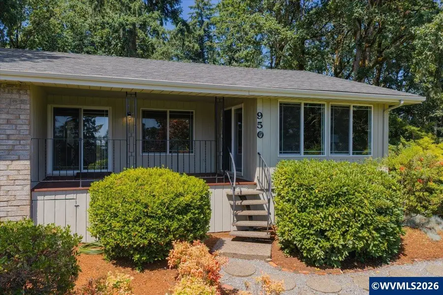 950  Edgewood Dr NW, Albany, OR 97321 - #3