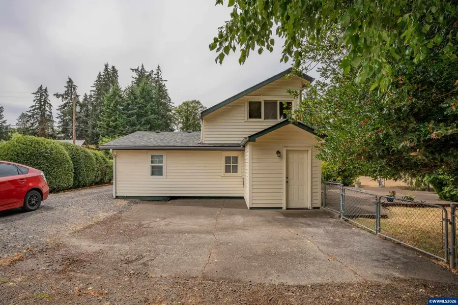 1925  River Rd, Lebanon, OR 97355 - #2