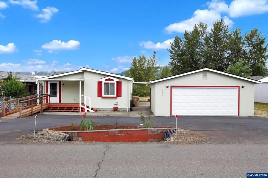 4448  Long St, Sweet Home, OR 97386 - #3