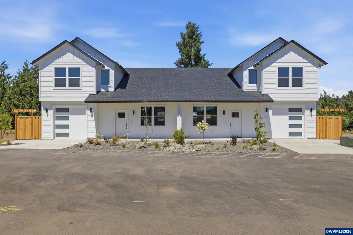 1251  Brown (-1255) St, Woodburn, OR 97071 - #1