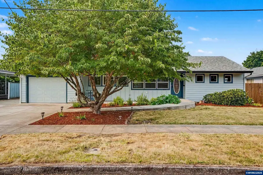 659 E Sherman St, Lebanon, OR 97355 - #3