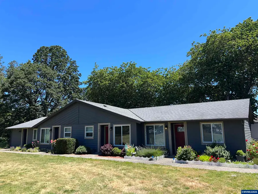 1131  29th Av, Sweet Home, OR 97386 - #3