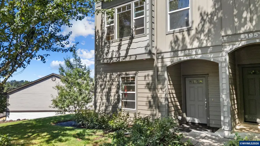 1941  Madras St SE, Salem, OR 97306 - #2