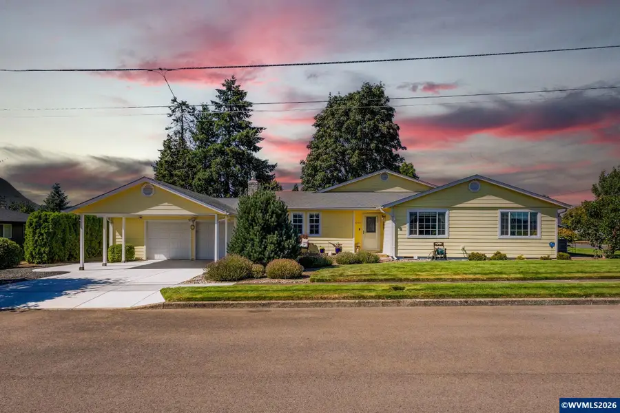 499 NE Cherry St, Sublimity, OR 97385 - #2