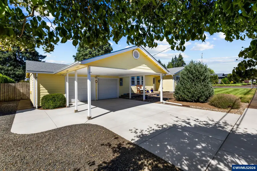 499 NE Cherry St, Sublimity, OR 97385 - #3