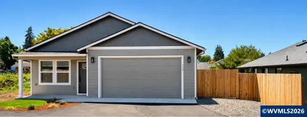 730 E Elmore St, Lebanon, OR 97355