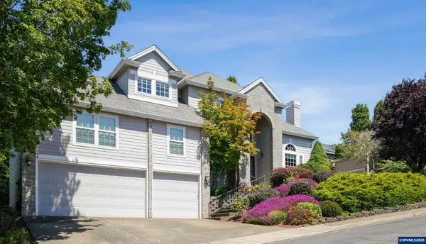 595  Harbourtown Ct SE, Salem, OR 97306