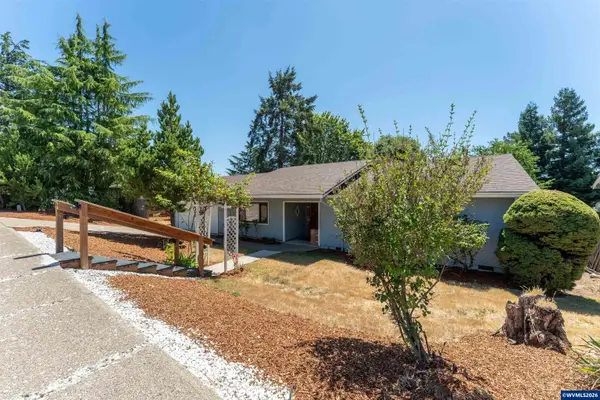 283 NW Reed Ln, Dallas, OR 97338