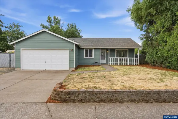 700  Del Mar Dr, Aumsville, OR 97325