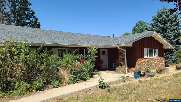40021  Sandner Dr, Scio, OR 97374