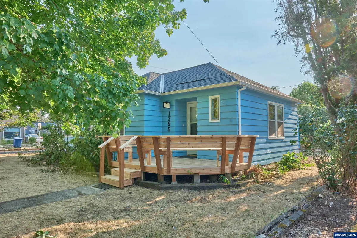 1795  Yew St SE, Salem, OR 97302 - #1