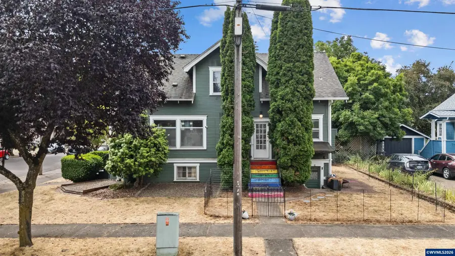 906  Maple St SW, Albany, OR 97321 - #2