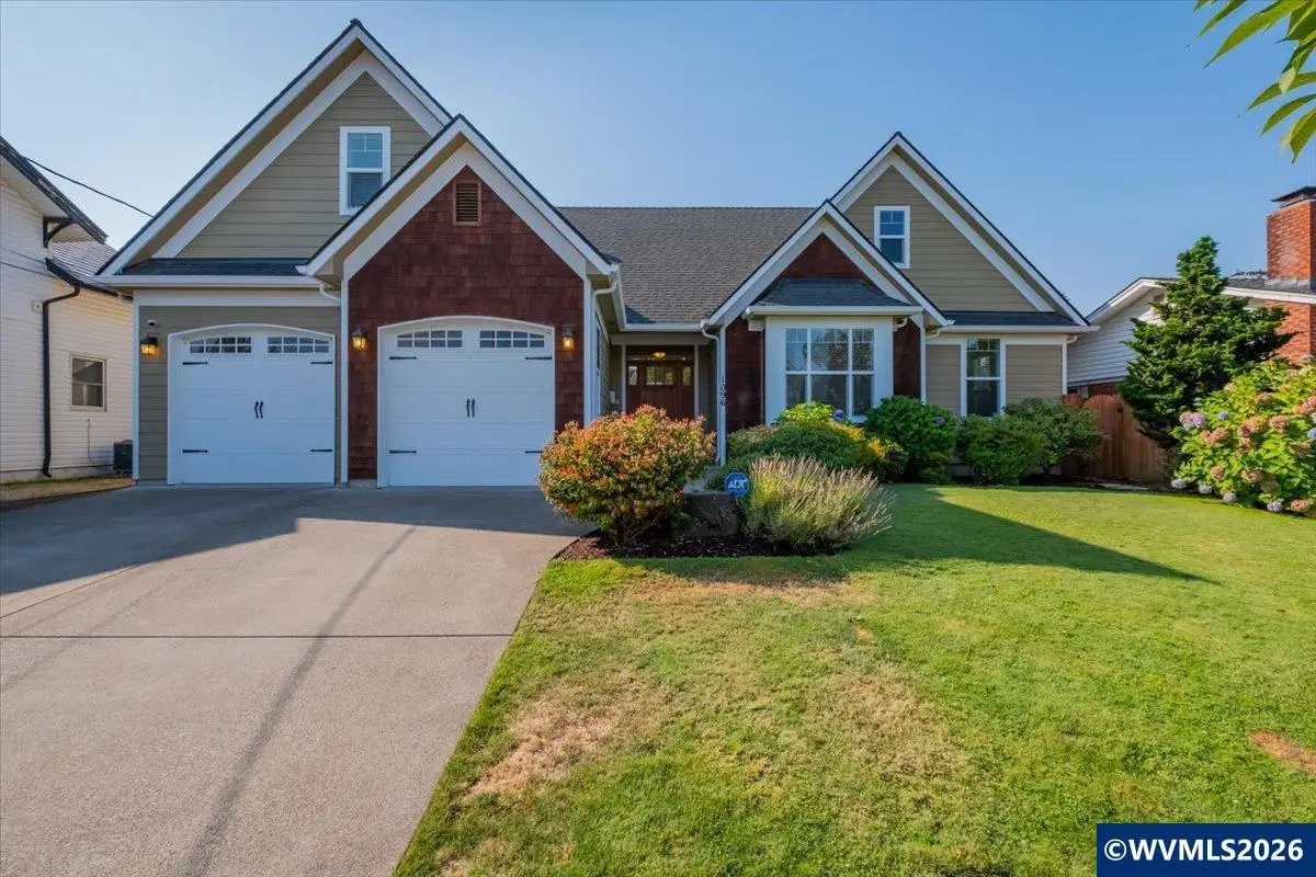 1096  8th Av SW, Albany, OR 97321 - #1