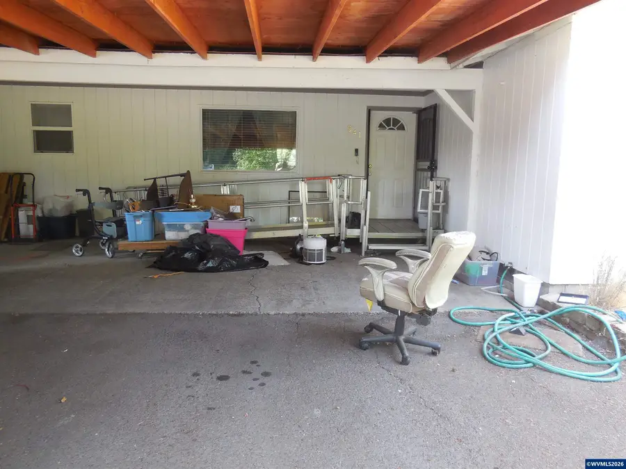 341  Locust St, Lyons, OR 97360 - #2