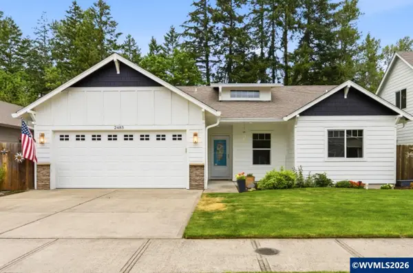 2485  Equestrian Lp S, Salem, OR 97305