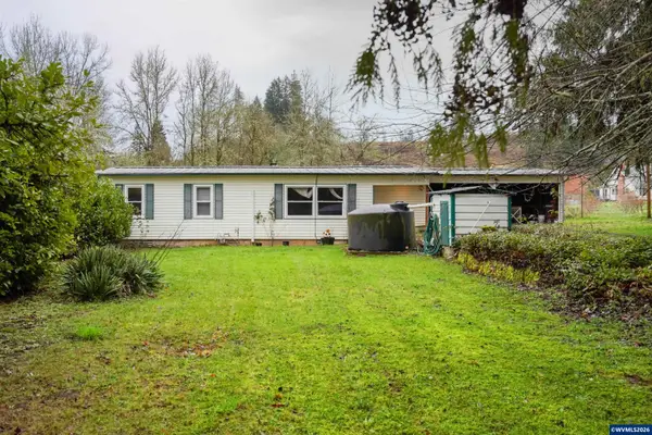 27329  Rowell Hill Rd, Sweet Home, OR 97386