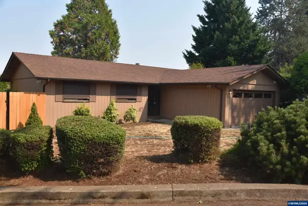 847  George St NW St, Salem, OR 97304
