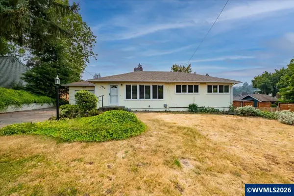 750  Harris St SE, Salem, OR 97302